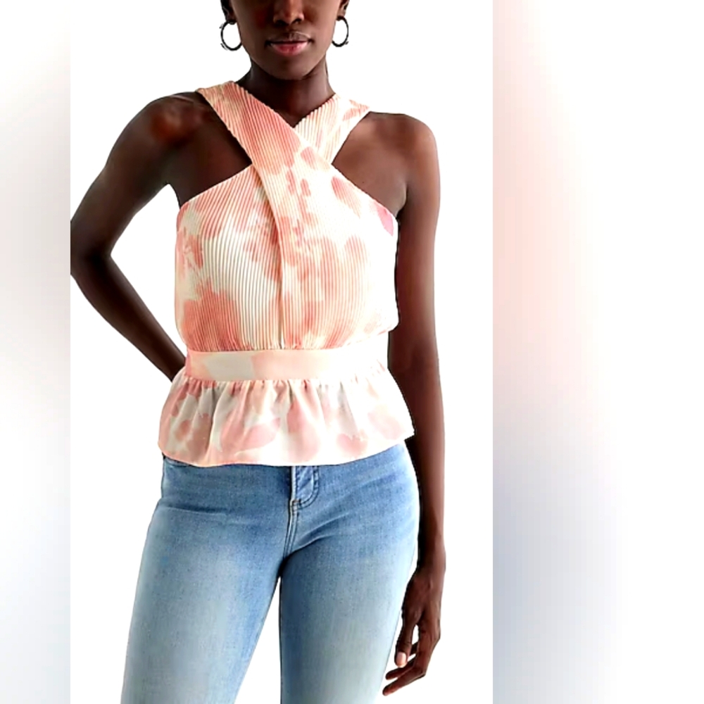 NWT Express Spring Floral Pleated top - M